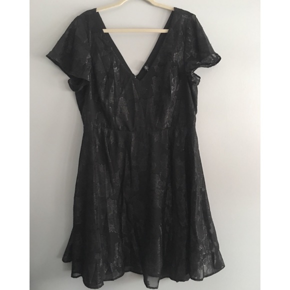 Torrid Lurex Floral Print Chiffon Skater Dress - Picture 5 of 6